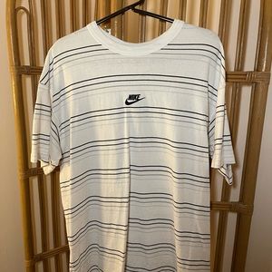 Nike oversized shirt